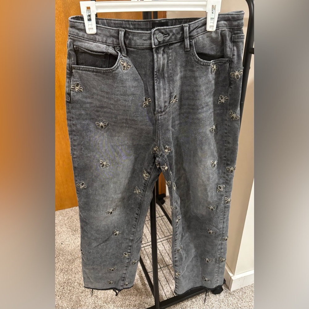 DRIFTWOOD Black Bee Embroidered Jeans